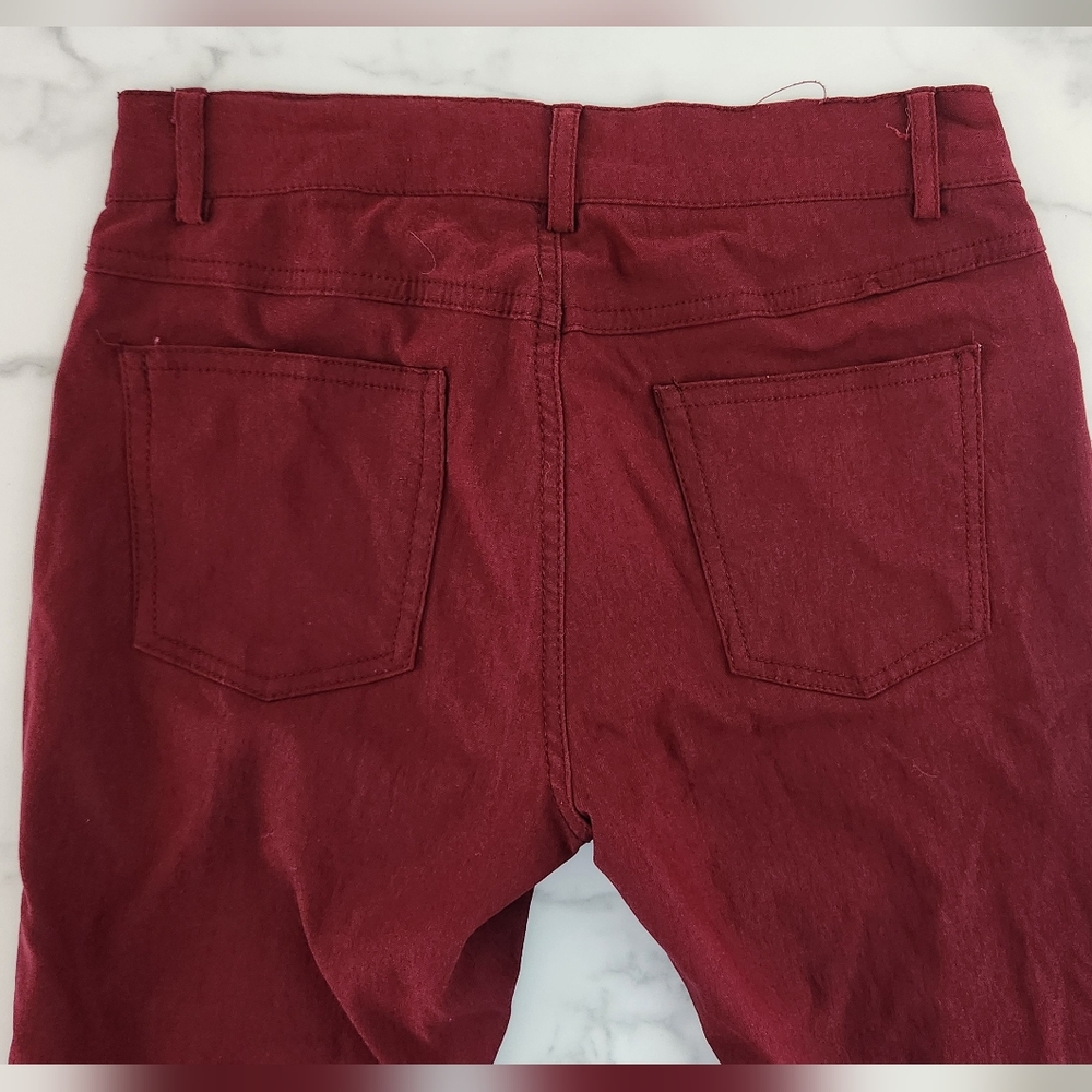 Classic Women's Skinny Pants Size Small Wine Color - Picture 7 of 10